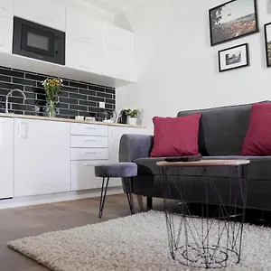 Apartment Vizzit Us Premium, Warsaw